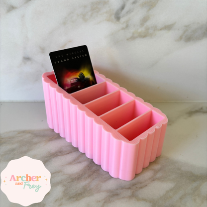 Scalloped Card Organiser