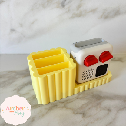 Scalloped Mini Yoto Stand