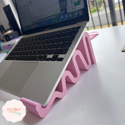 Wavy Laptop Stand