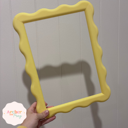 Wavy A4 Frame