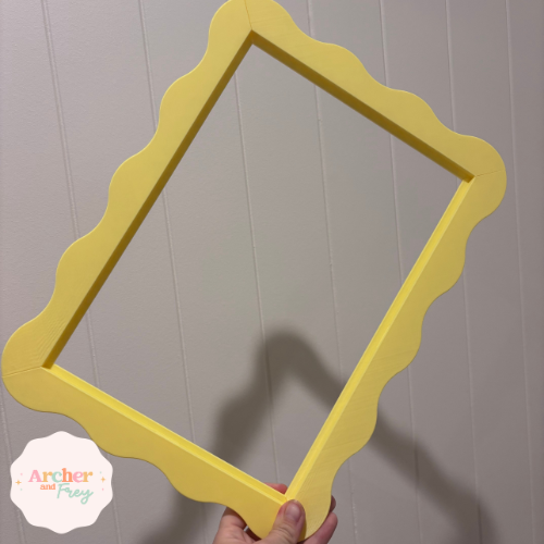 Wavy A4 Frame